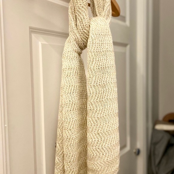 Barrington | Ivory and Gold Weave Knit Scarf - Picture 1 of 5